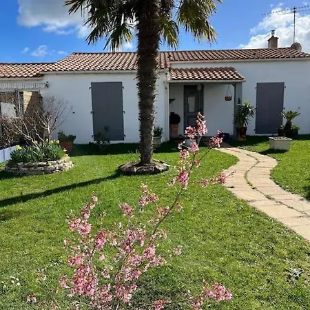 Prázdninový dům Charmante Et Accueillante Maison Saint-Pierre-d'Oleron